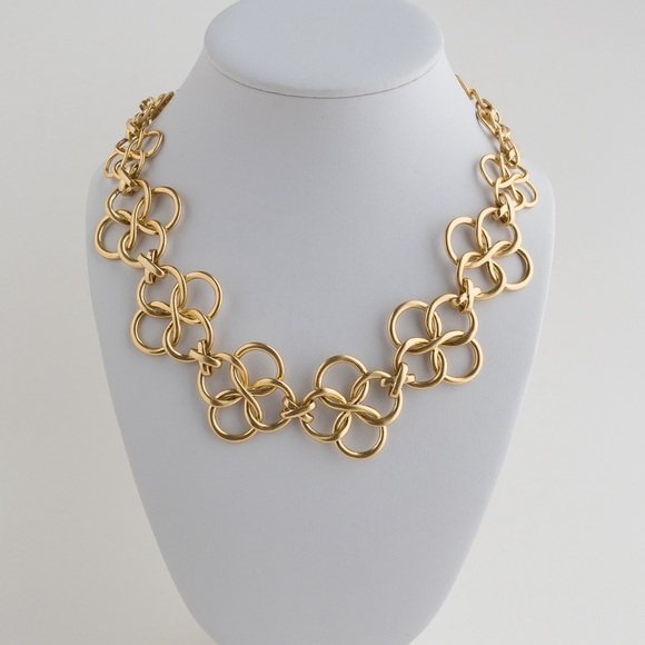 Stella & Dot Crosby Links Necklace Brushed Matte Gold Tone Floral Shape Pendant - Picture 1 of 11